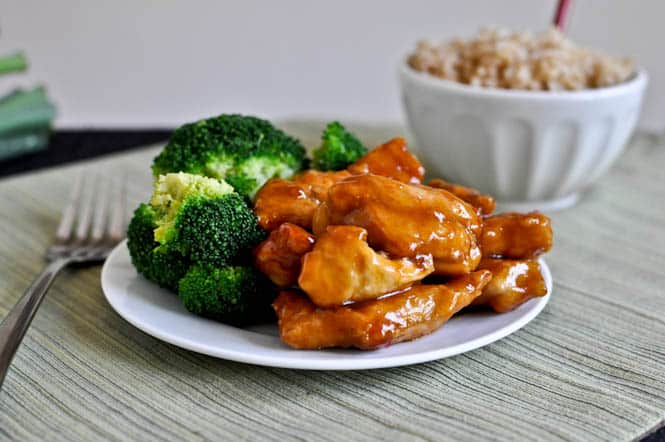 General Tso's Chicken Recipe I howsweeteats.com General Tso's Chicken Recipe I howsweeteats.com