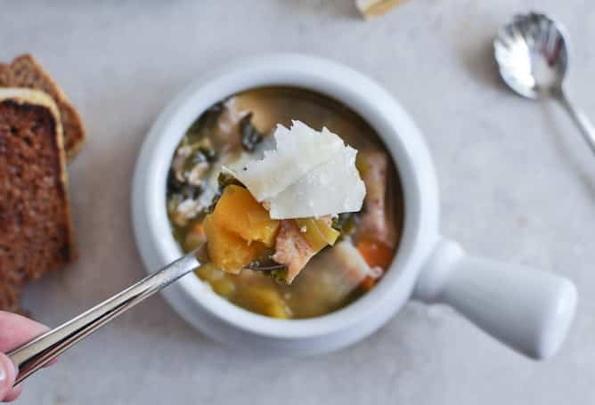 Healthy Harvest Chicken Soup I howsweeteats.com Healthy Harvest Chicken Soup I howsweeteats.com