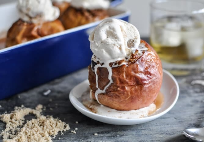 Bourbon Baked Apples I howsweeteats.com Bourbon Baked Apples I howsweeteats.com