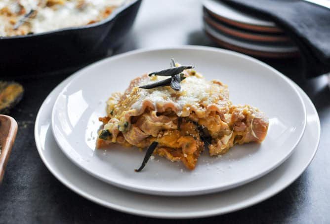 Butternut Squash Skillet Lasagna I howsweeteats.com Butternut Squash Skillet Lasagna I howsweeteats.com