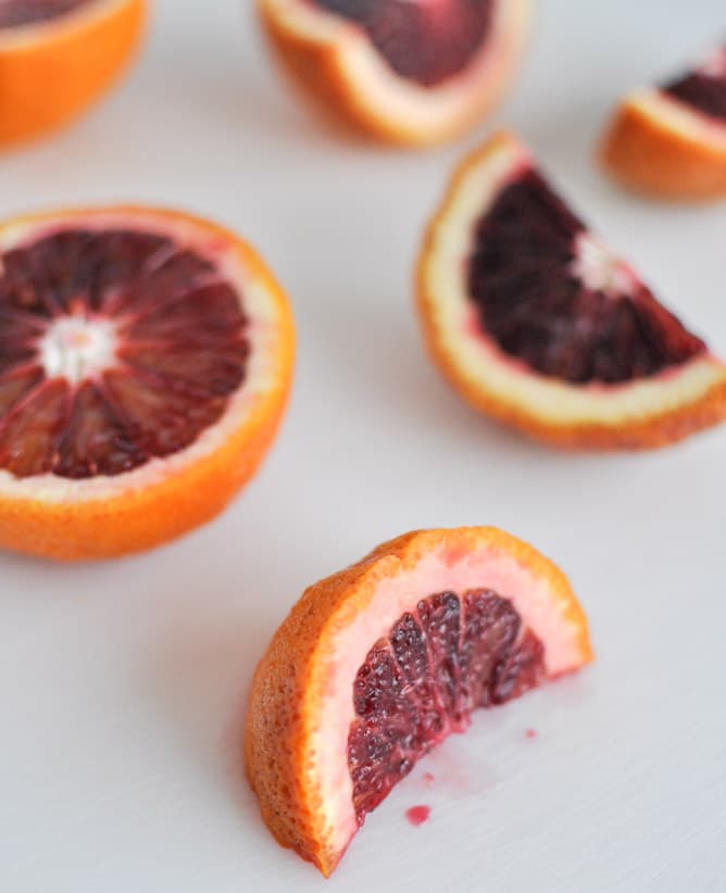 Blood Orange Sangria I howsweeteats.com Blood Orange Sangria I howsweeteats.com