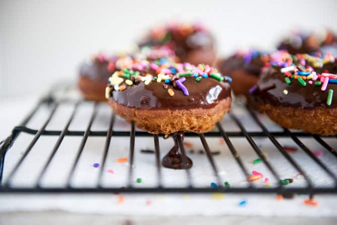 Chocolate Frosted Cake Donuts I howsweeteats.com Chocolate Frosted Cake Donuts I howsweeteats.com