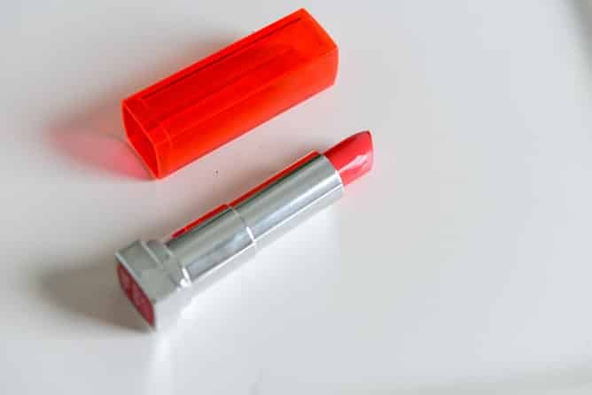 maybelline shocking coral I howsweeteats.com maybelline shocking coral I howsweeteats.com