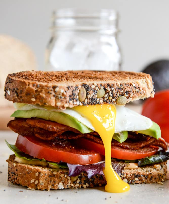 Avocado BLT's with Spicy Mayo and Fried Eggs I howsweeteats.com Avocado BLT's with Spicy Mayo and Fried Eggs I howsweeteats.com