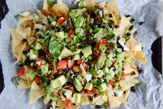 20-Minute Turkey Taco Nachos I howsweeteats.com 20-Minute Turkey Taco Nachos I howsweeteats.com