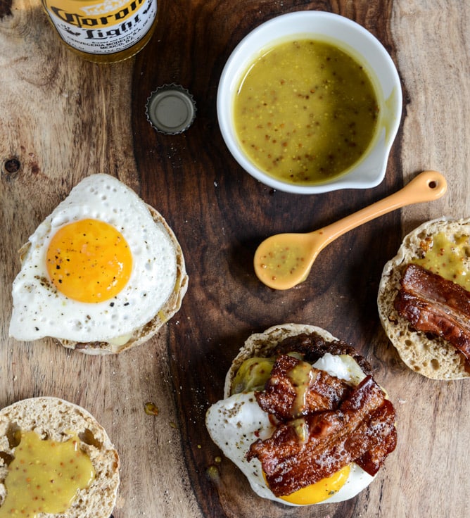 Breakfast Burgers with Maple Aioli I howsweeteats.com Breakfast Burgers with Maple Aioli I howsweeteats.com