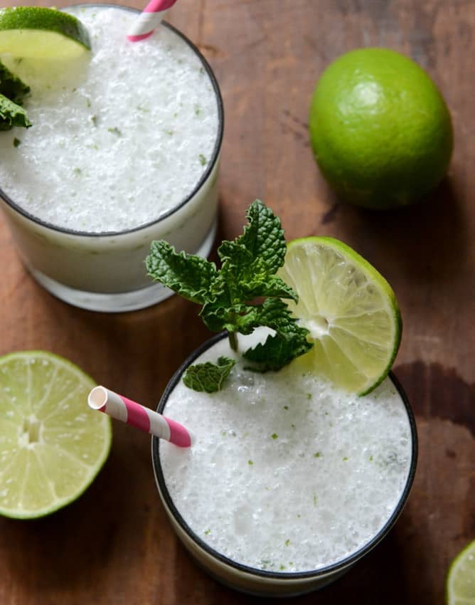 Frosty Coconut Mojitos I howsweeteats.com Frosty Coconut Mojitos I howsweeteats.com
