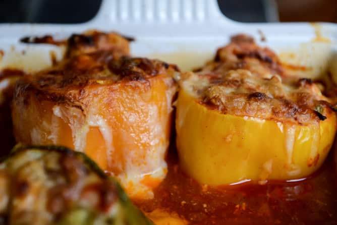 White Bean + Chicken Enchilada Stuffed Peppers I howsweeteats.com White Bean + Chicken Enchilada Stuffed Peppers I howsweeteats.com