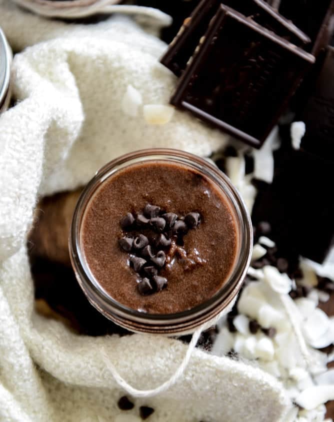 homemade chocolate coconut sugar scrub I howsweeteats.com homemade chocolate coconut sugar scrub I howsweeteats.com