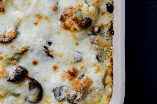 cheesy brussels sprouts lasagna I howsweeteats.com cheesy brussels sprouts lasagna I howsweeteats.com