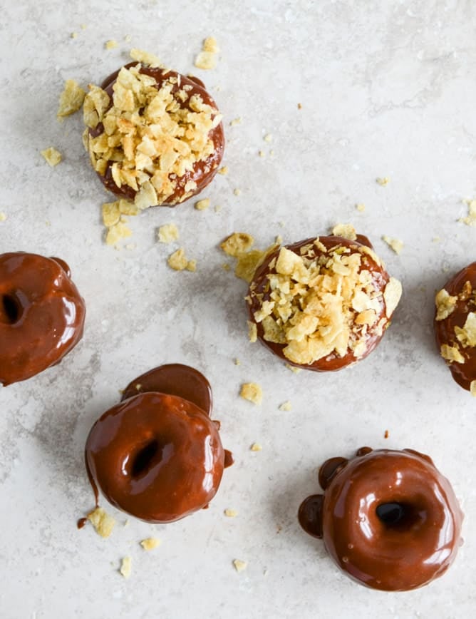 Crunchy Kettle Chip Chocolate Frosted Raised Donuts I howsweeteats.com Crunchy Kettle Chip Chocolate Frosted Raised Donuts I howsweeteats.com