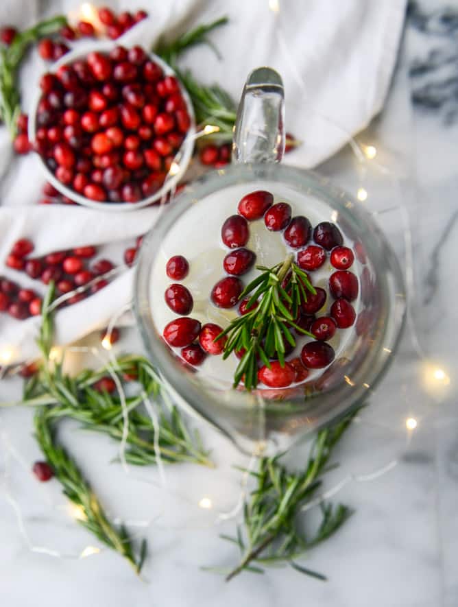 white christmas margarita punch I howsweeteats.com