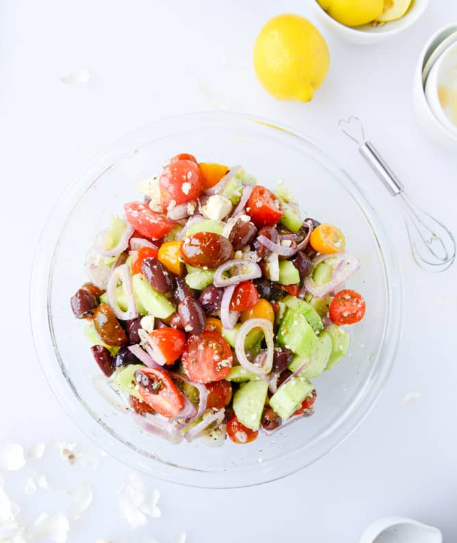 easy menu planning! 154 lightened up meals from the new year. 22 weeks worth of dinner ideas! I howsweeteats.com