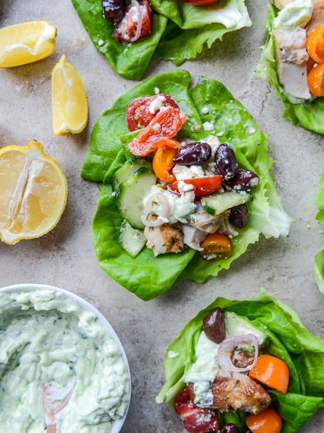 greek chicken lettuce cups with avocado tzatziki I howsweeteats.com