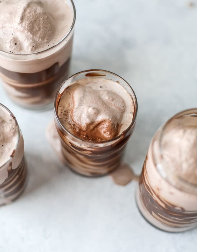 chocolate lovers coconut milkshakes I howsweeteats.com