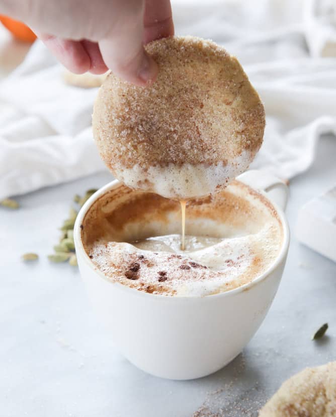 2017 holiday baking list I howsweeteats.com #holidays #christmas #cookies #baking