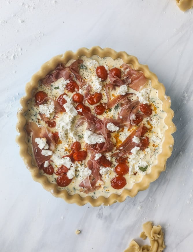 prosciutto, herb & goat cheese quiche I howsweeteats.com #quiche #goatcheese #brunch #prosciutto #breakfast