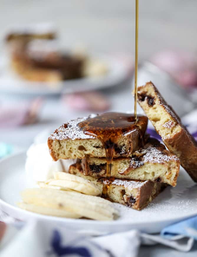 11 of my favorite Saint Patrick's Day recipes are here, like soda bread with salted honey butter and guinness short ribs with cauliflower mash. I howsweeteats.com #stpatricksday #recipes