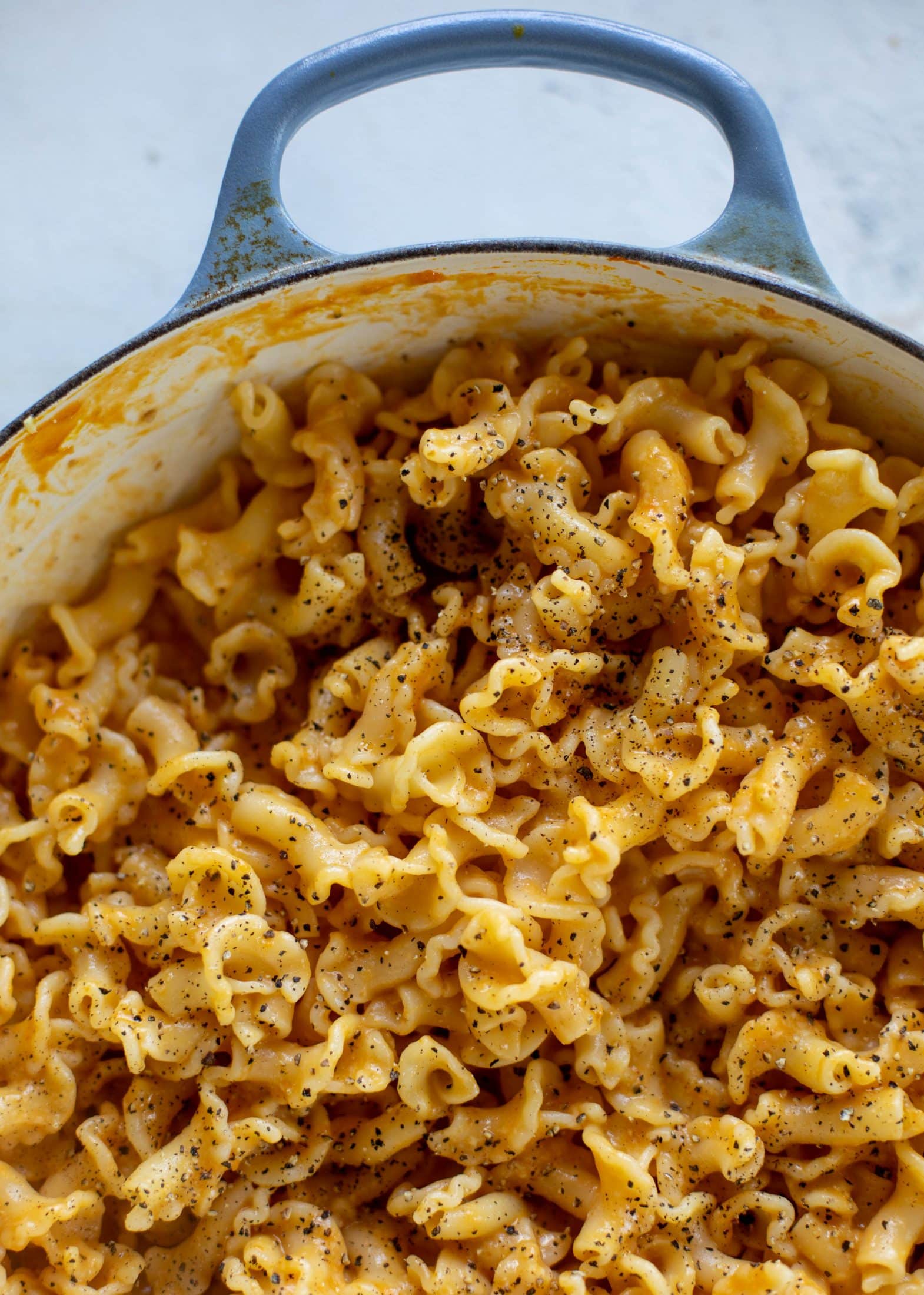 This pumpkin cacio e pepe is just like the classic pasta dish with a hint of fall. Pumpkin, black pepper and parm come together to make the delicious sauce!