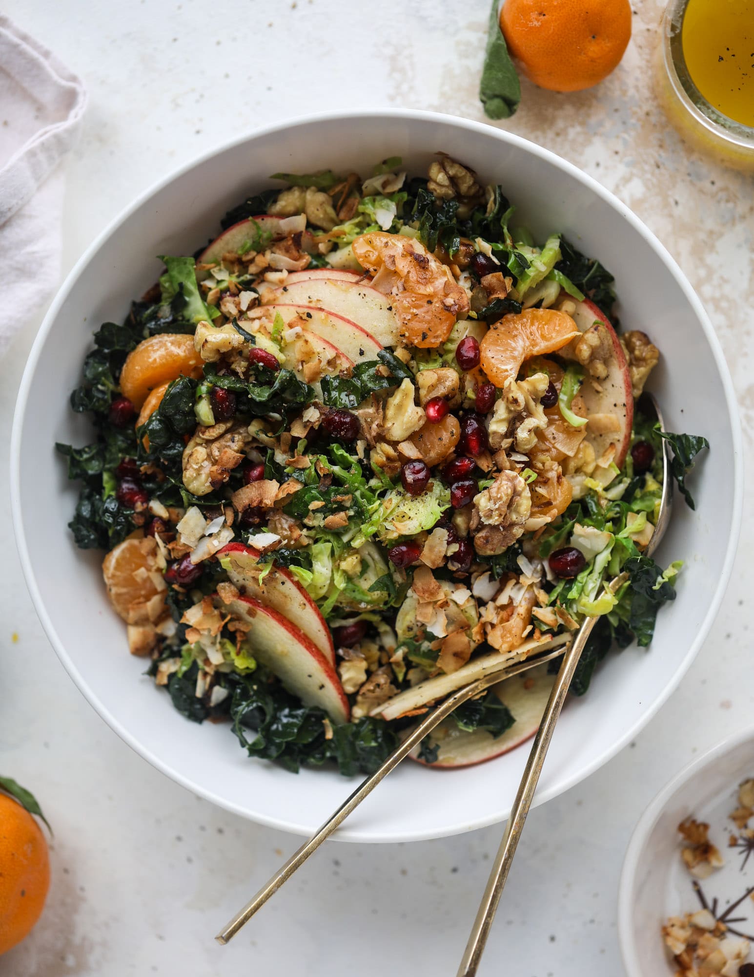 These are my top 60 best lunch ideas that make eating at work so much more delicious! These are easy, mostly make-ahead and healthy lunch ideas.
