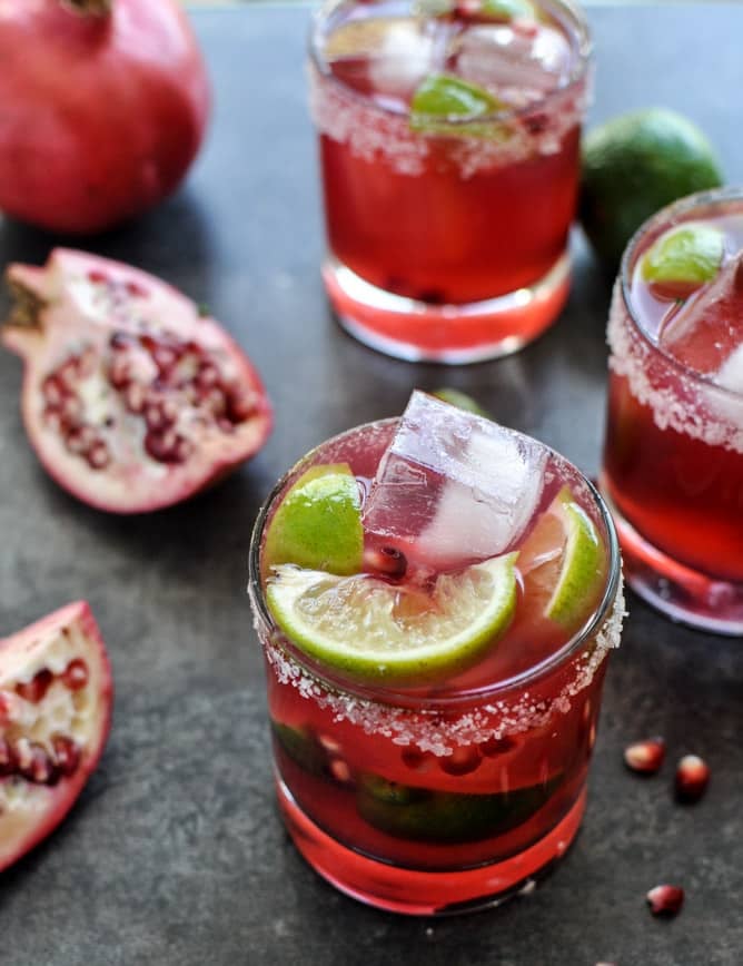 Pomegranate Margaritas I howsweeteats.com