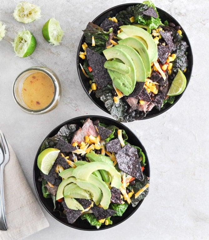 Tequila Lime Flank Steak Fajita Salad with Chile Lime Vinaigrette I howsweeteats.com