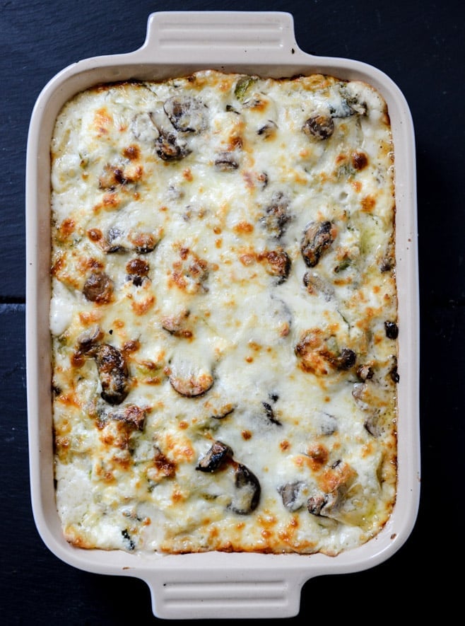 cheesy brussels sprouts lasagna I howsweeteats.com cheesy brussels sprouts lasagna I howsweeteats.com