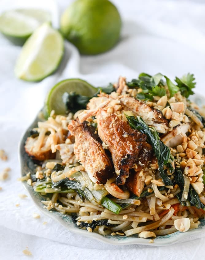 thai chicken street noodles I howsweeteats.com