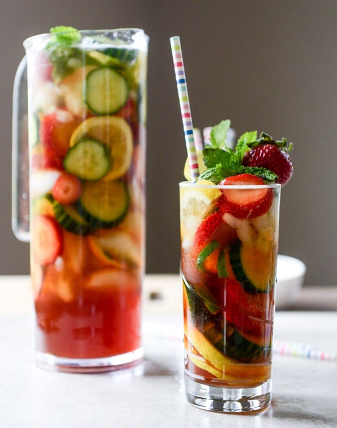 strawberry pimm's cups I howsweeteats.com