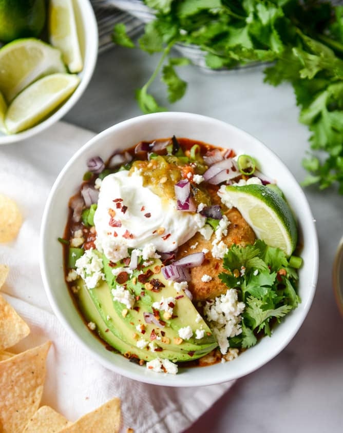 spicy chicken chili with pumpkin beer biscuits I howsweeteats.com