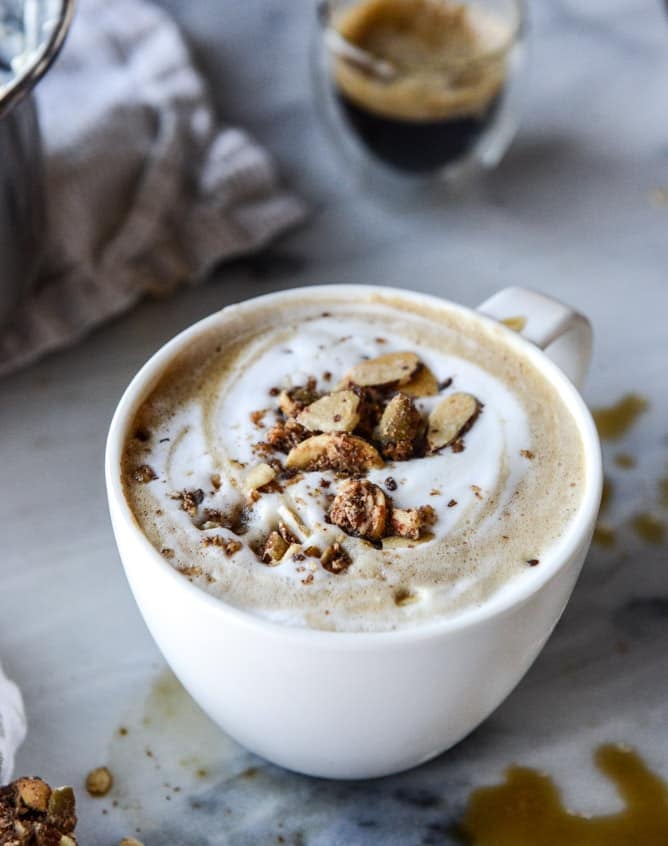 how to make an oatmeal latte I howsweeteats.com