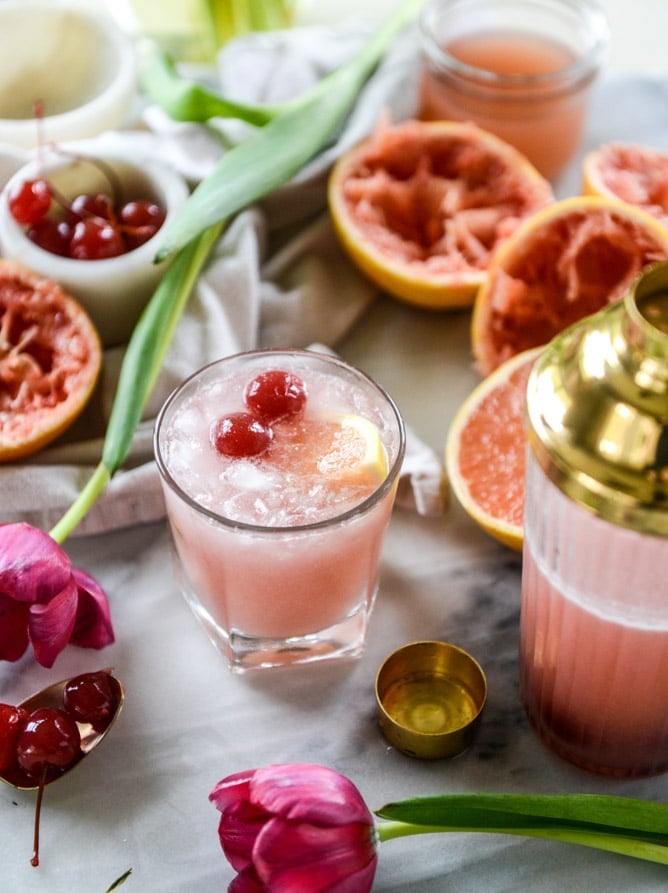 grapefruit daiqiuris I howsweeteats.com