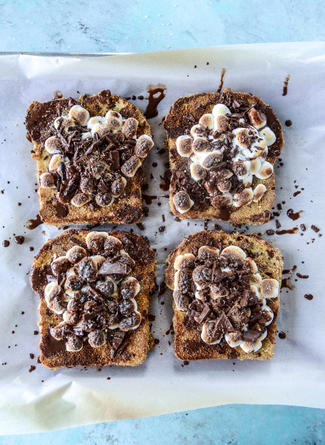 s'mores french toast I howsweeteats.com