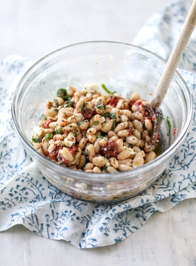 marinated white beans with olive oil toasts I howsweeteats.com