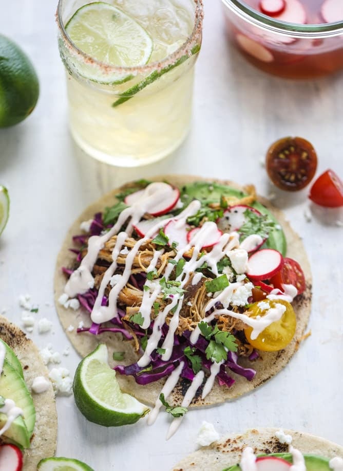 beer braised chipotle chicken tacos I howsweeteats.com