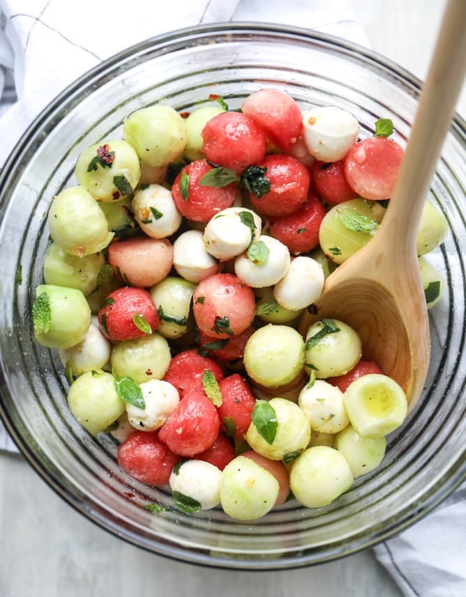 marinated mozzarella melon salad I howsweeteats.com 