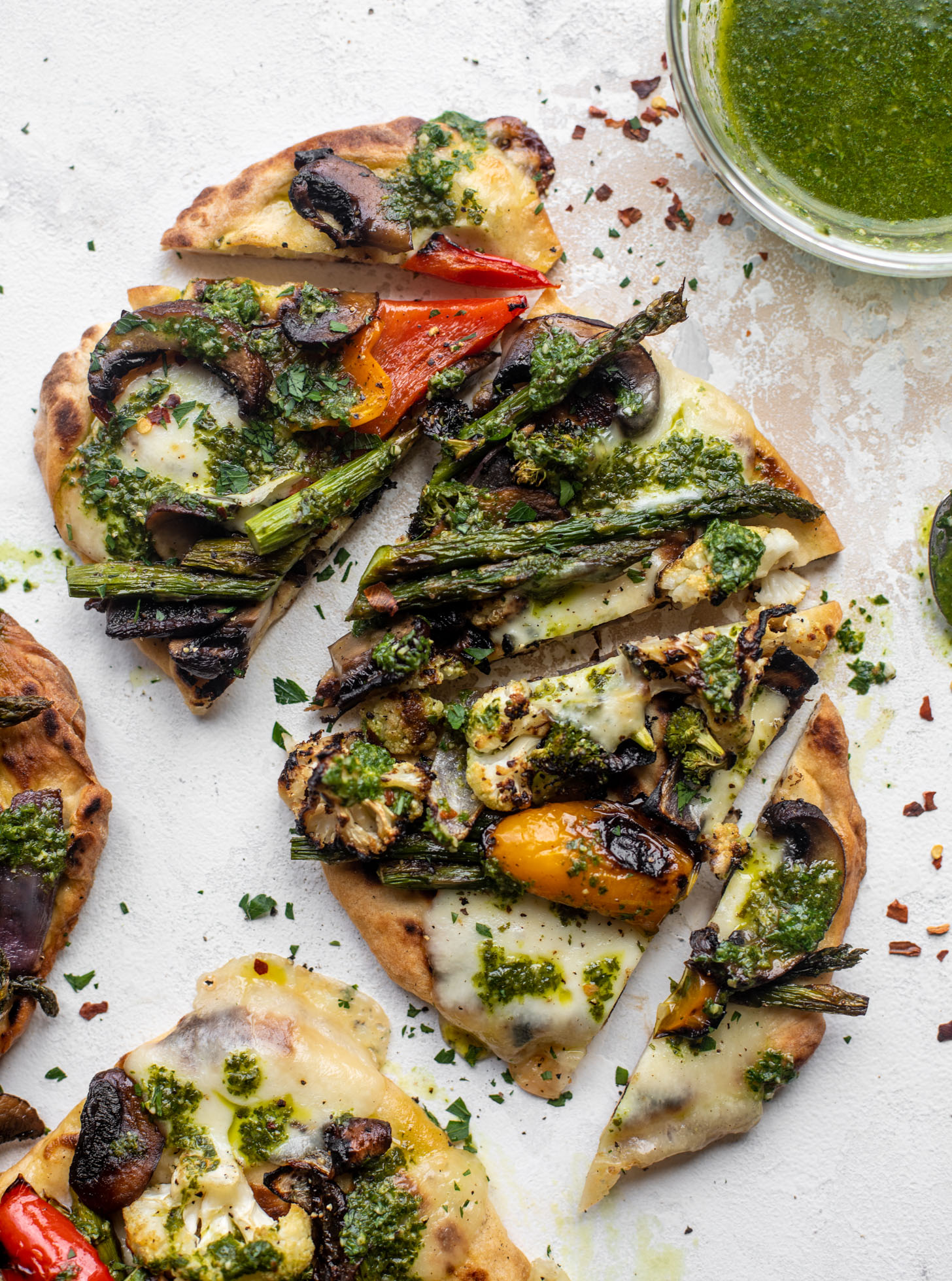 grilled naan pizza with chimichurri