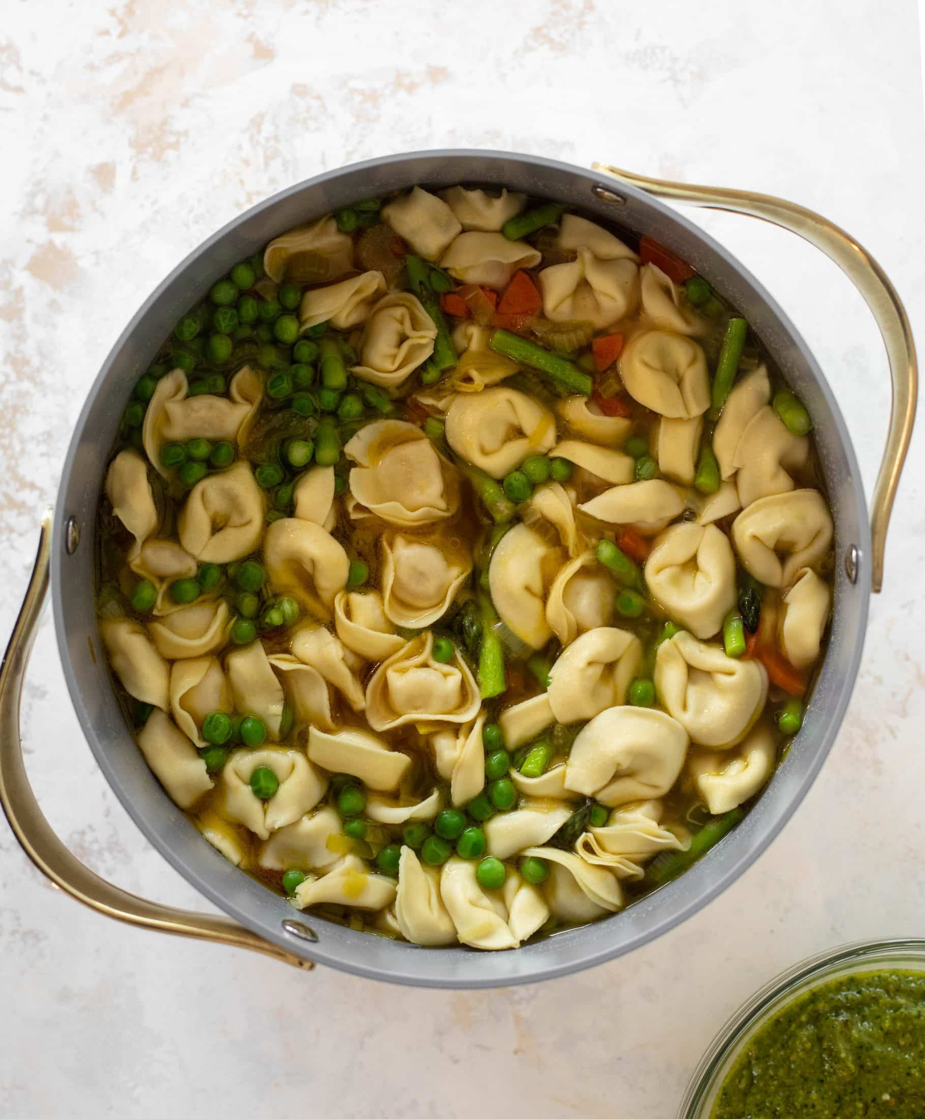 spring vegetable tortellini soup