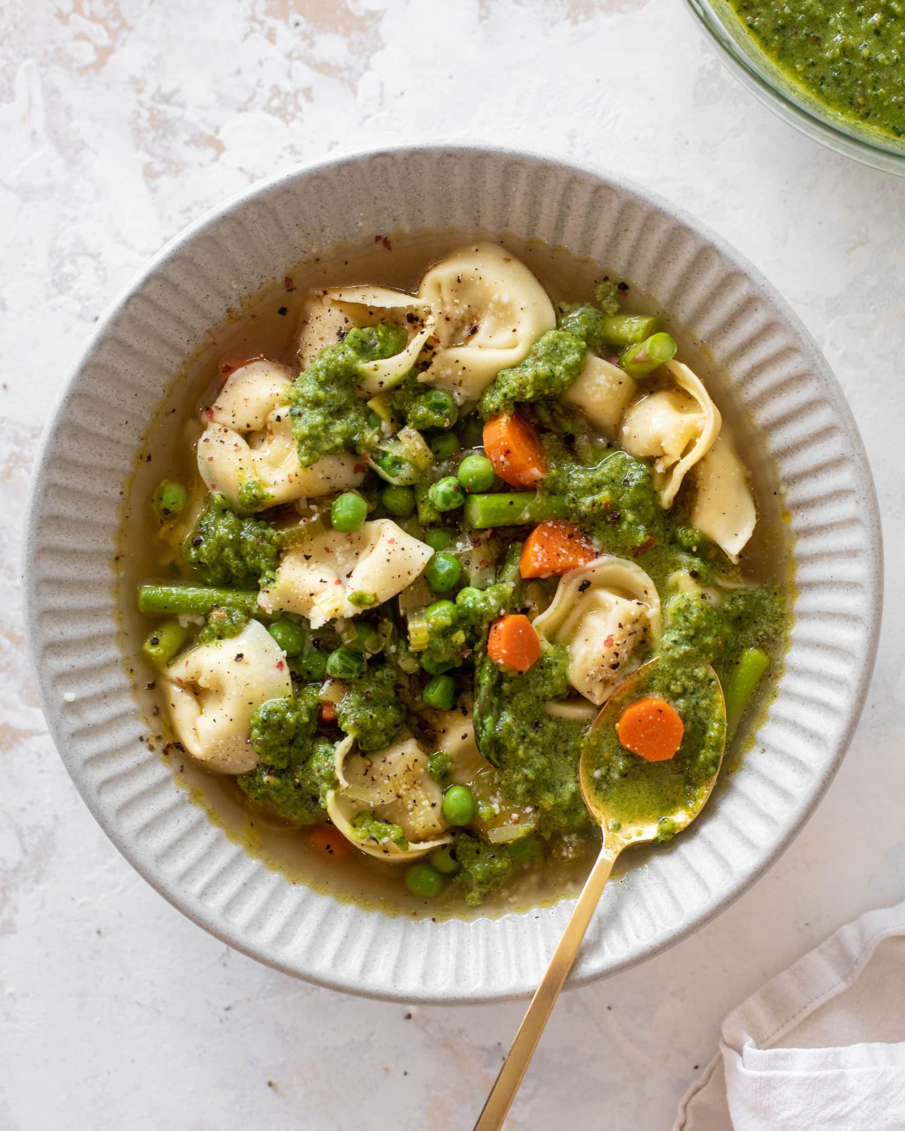 spring vegetable tortellini soup