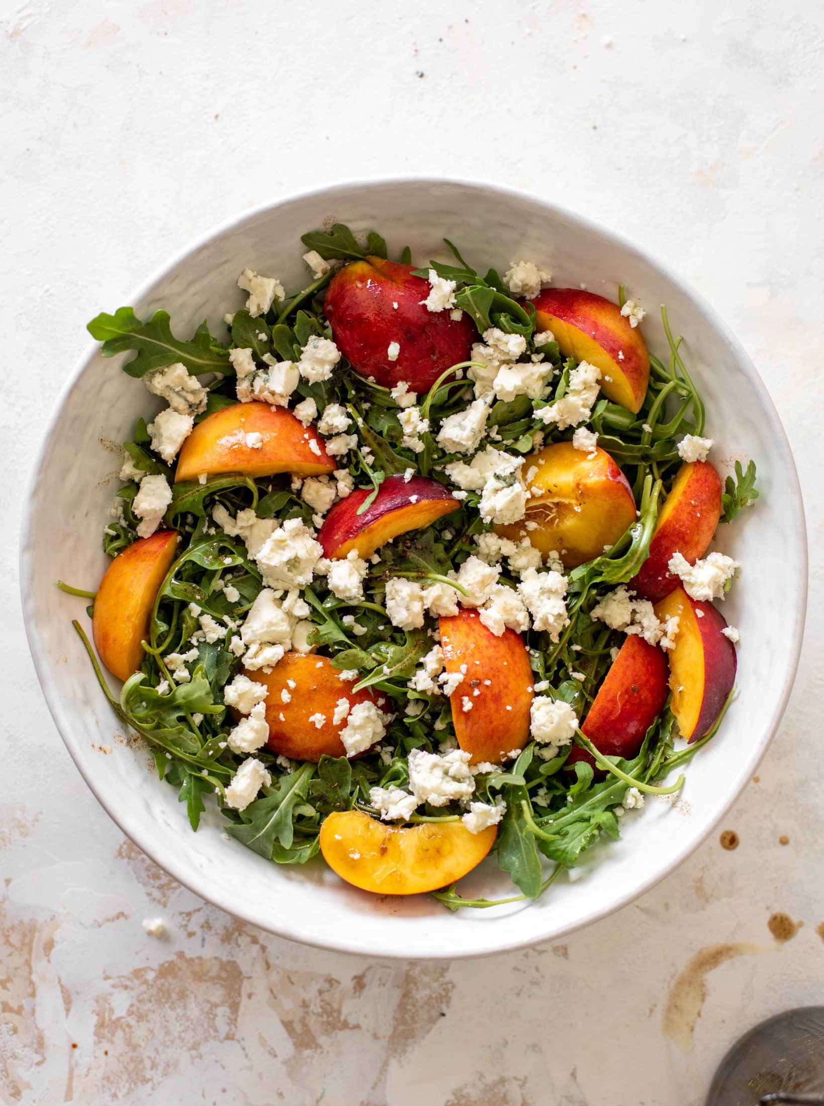 peach arugula salad with candied walnuts