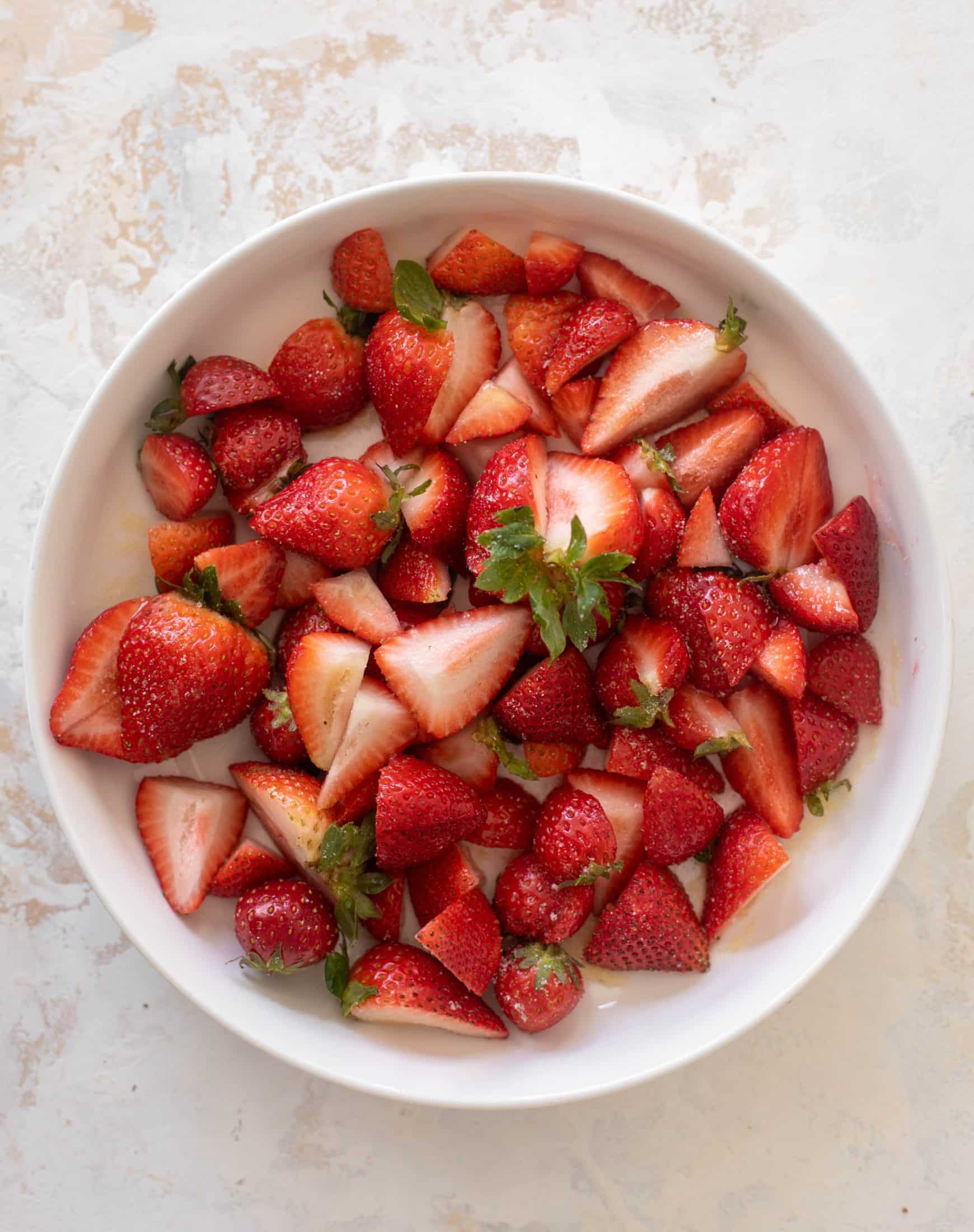 strawberry burrata salad