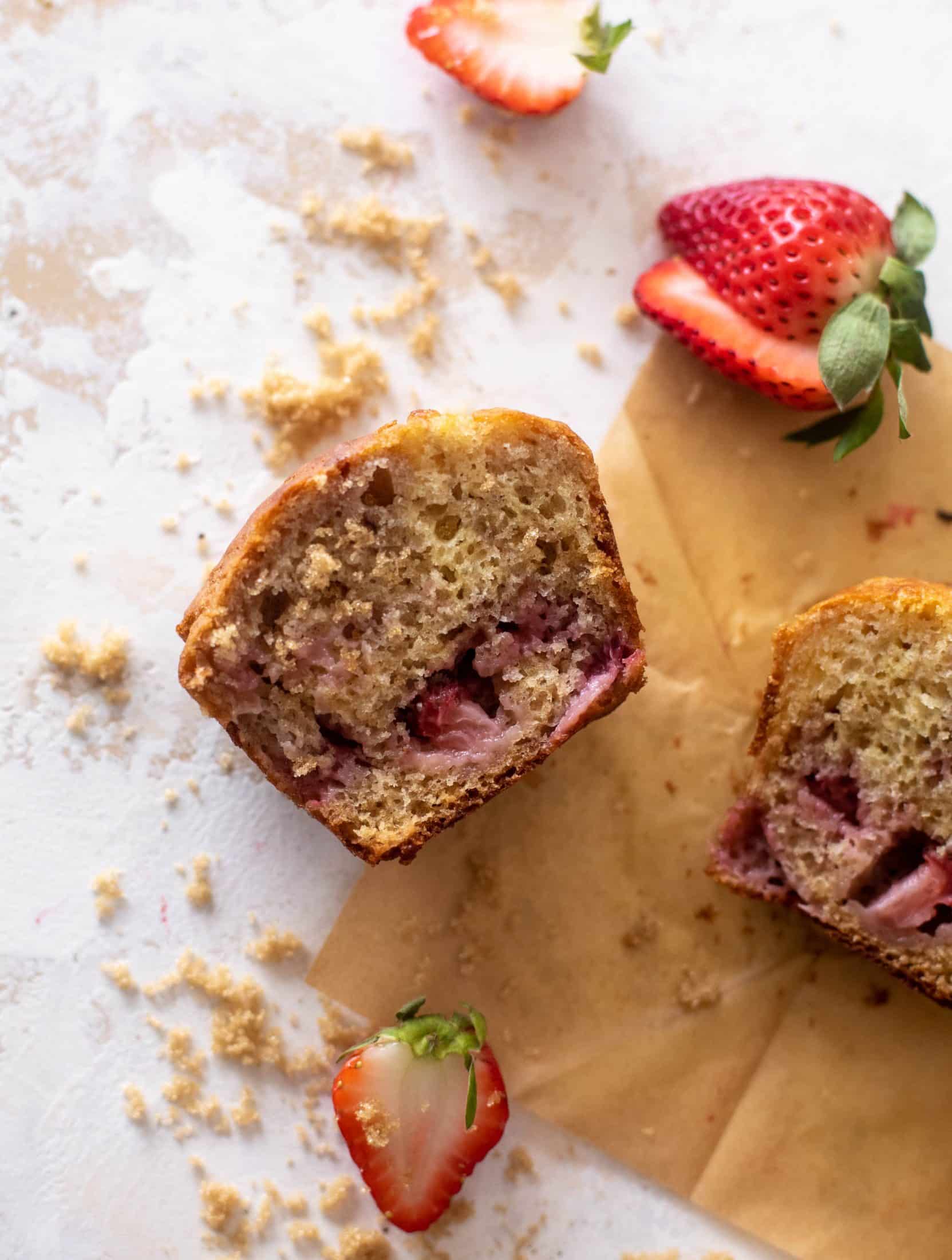 strawberry yogurt muffins