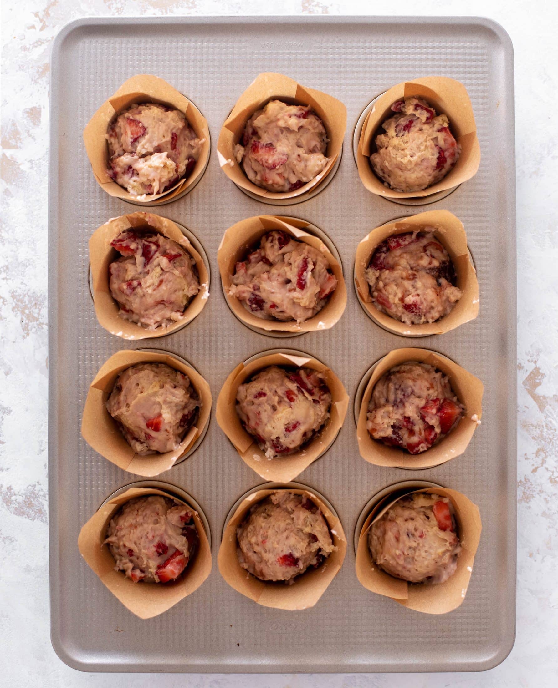 strawberry yogurt muffins