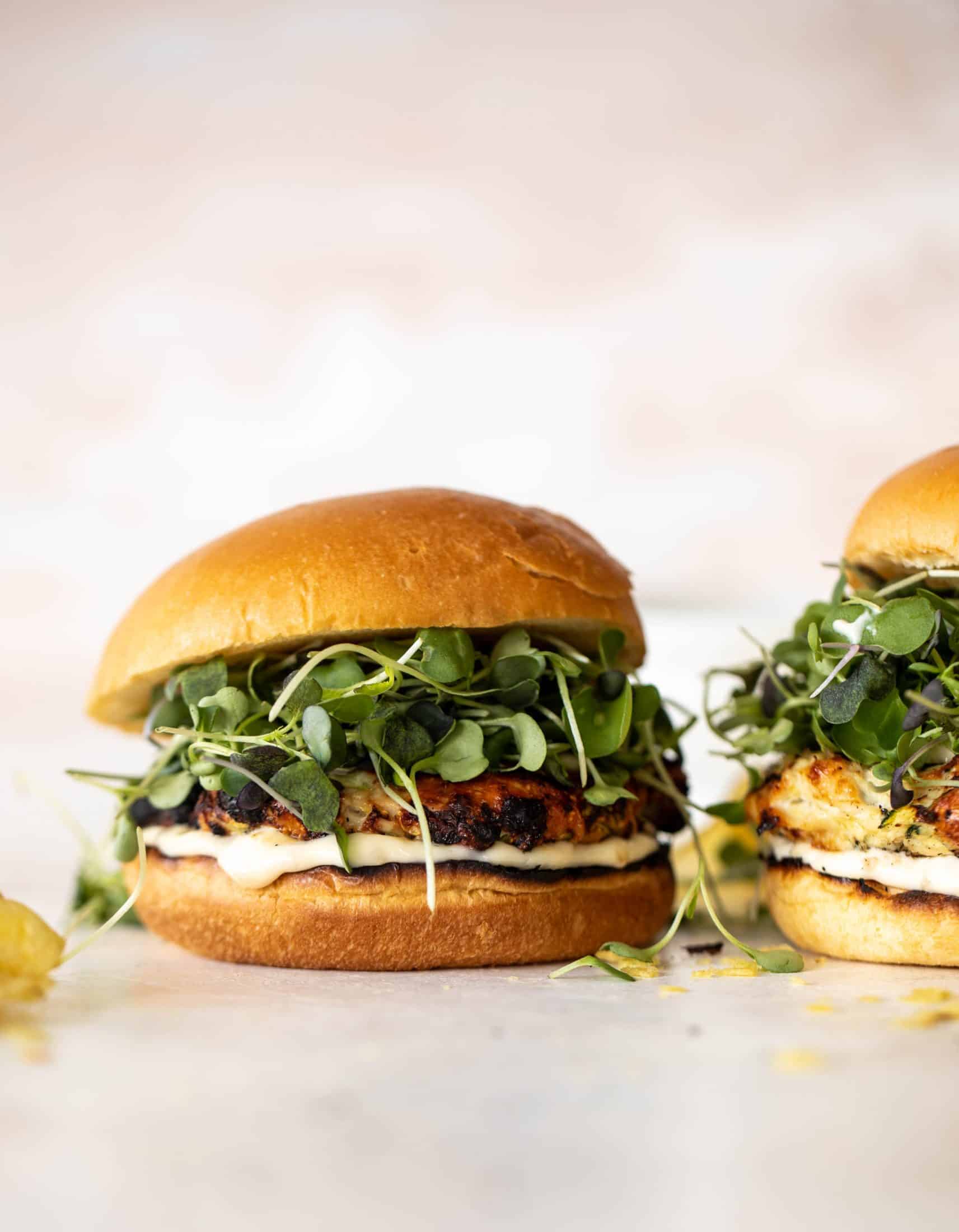 grilled zucchini chicken burgers
