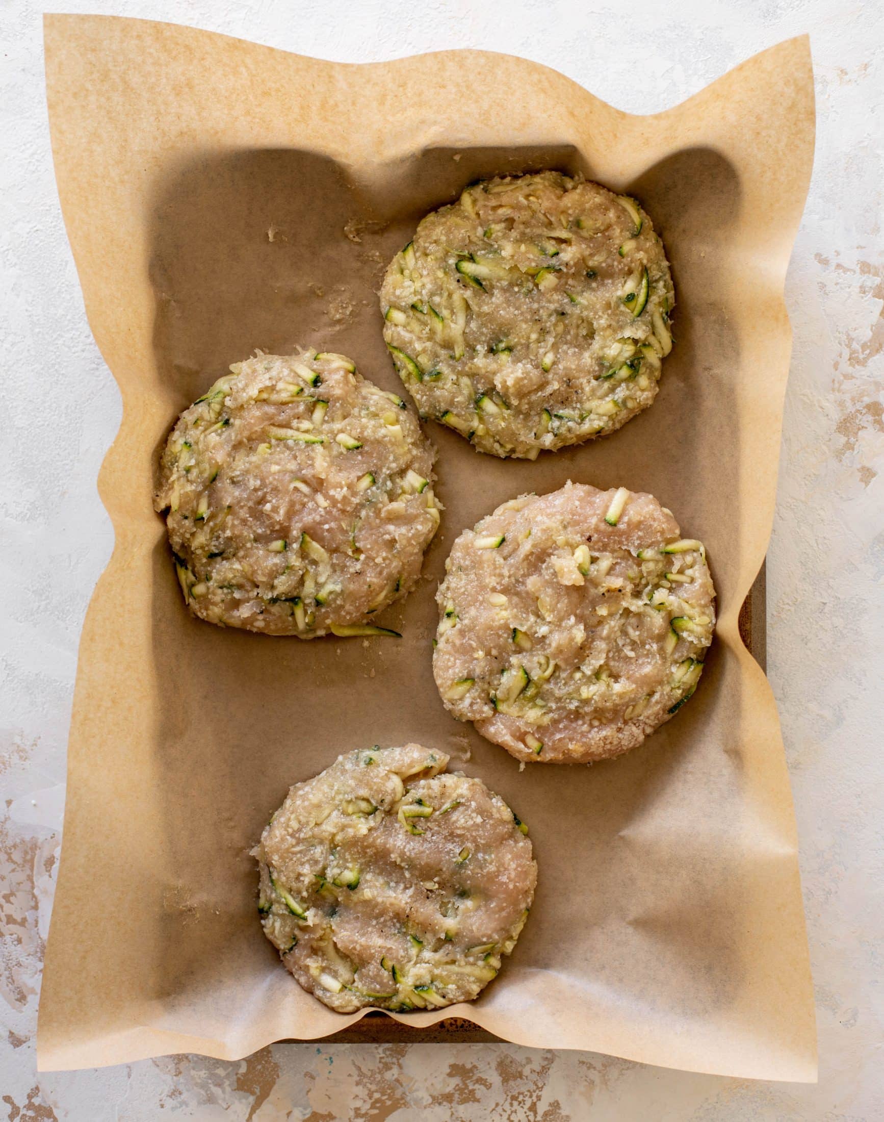 grilled zucchini chicken burgers
