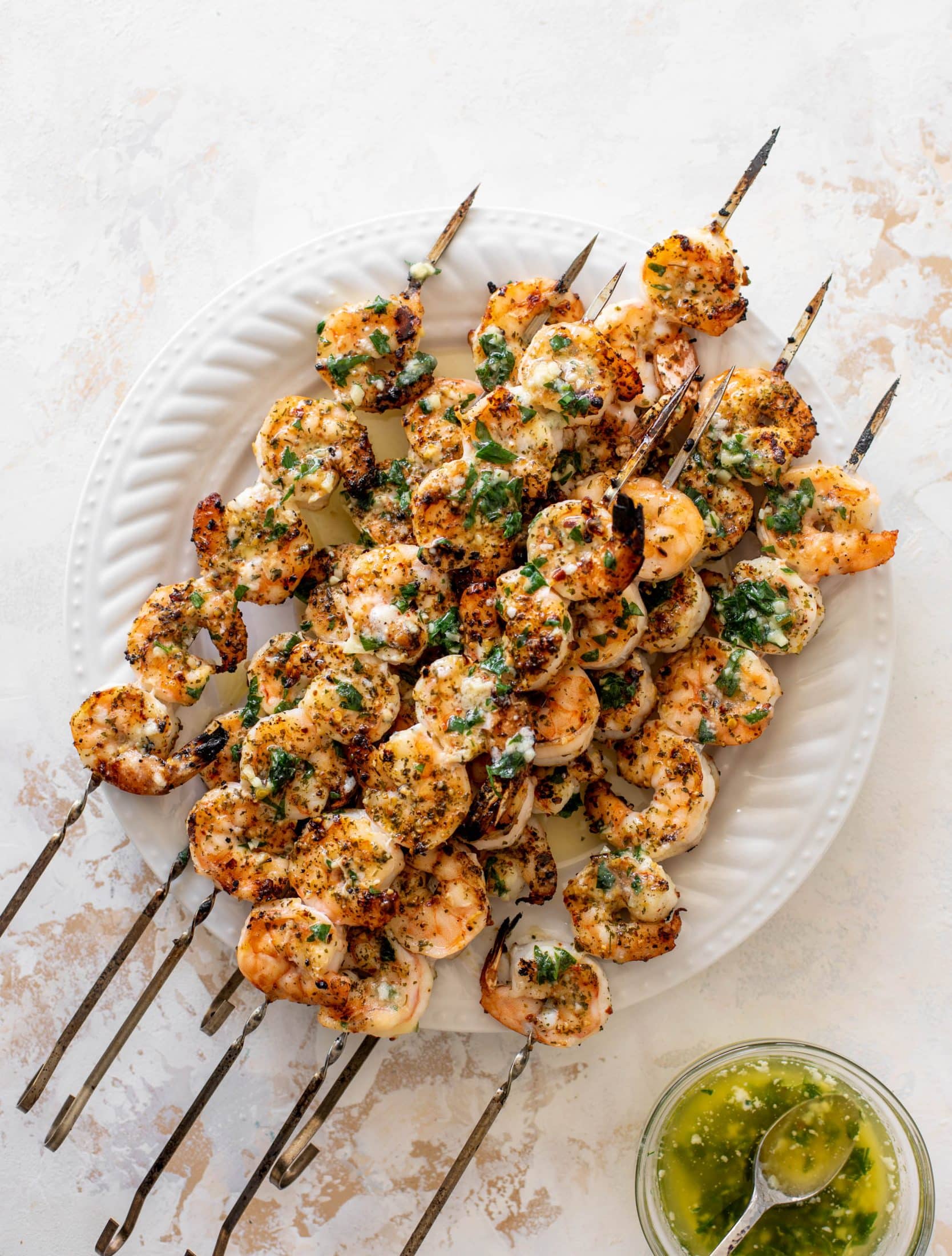 garlic butter grilled shrimp and bread